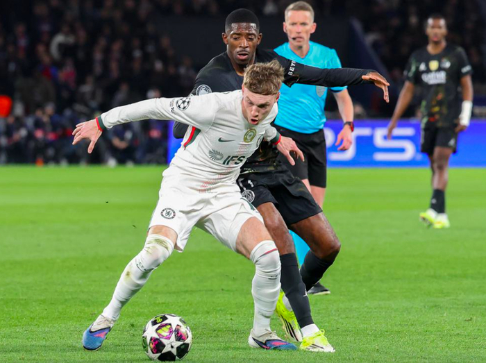 开云体育-欧冠豪门对决 巴黎5-2切尔西 队长戴帽皇马3-0曼城 药厂1-1阿森纳|勒沃库森|巴黎圣日耳曼|巴尔韦德|巴尔科拉|皇家马德里_新浪体育_新浪新闻