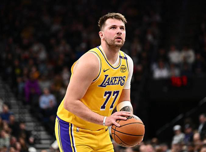 开云官网-最新MVP榜出炉！东契奇跌至第6，文班第4，第1实至名归|明尼苏达森林狼队|纽约尼克斯队|克利夫兰骑士队|卢卡-东契奇|多诺万-米切尔_新浪体育_新浪新闻