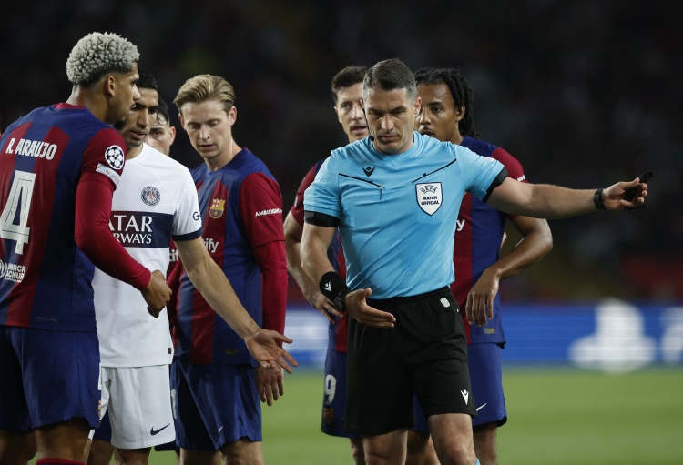 开云APP-多特vs国米裁判名单：罗马尼亚裁判伊斯特万·科瓦茨执法